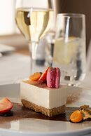 Cotswold Lodge Hotel