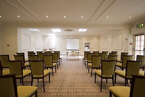 Cotswold Lodge Hotel