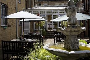 Cotswold Lodge Hotel