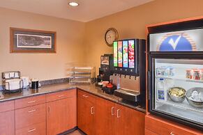 Americas Best Value Inn & Suites International Falls