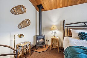 Good Medicine Lodge Bed & Breakfast