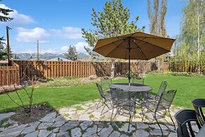 Good Medicine Lodge Bed & Breakfast