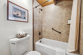 Good Medicine Lodge Bed & Breakfast