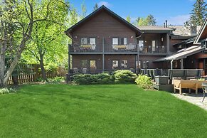 Good Medicine Lodge Bed & Breakfast