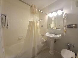 Arlington Resort Hotel and Spa