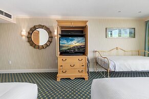 Oceanfront Pan American Hotel