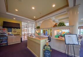 Oceanfront Pan American Hotel