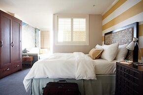 Oceanfront Pan American Hotel