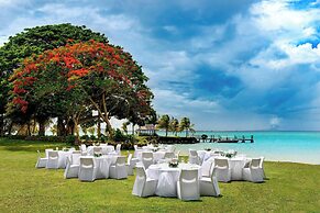 Sheraton Samoa Beach Resort