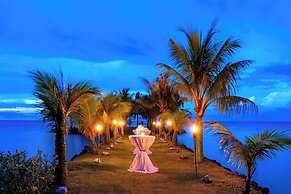 Sheraton Samoa Beach Resort