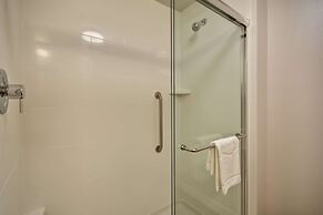 Hampton Inn & Suites Charleston Airport