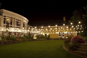 The Grand at Bedford Village Inn