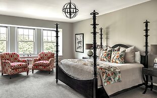 The Grand at Bedford Village Inn