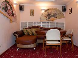 Maxima Irbis Hotel