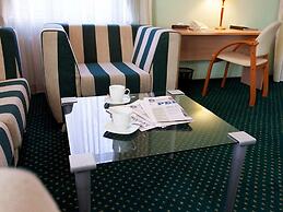 Maxima Irbis Hotel