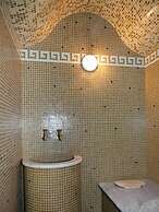 Maxima Irbis Hotel