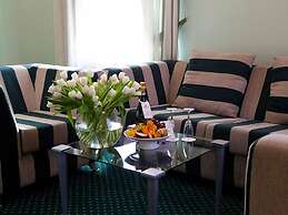 Maxima Irbis Hotel