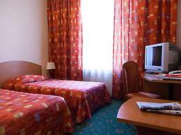 Maxima Irbis Hotel