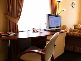 Maxima Irbis Hotel