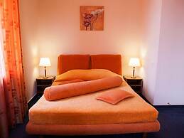 Maxima Irbis Hotel
