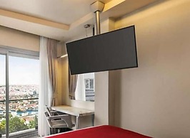 Ramada by Wyndham Istanbul Pera