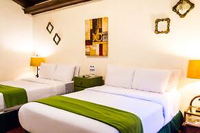 El Carmen Hotel