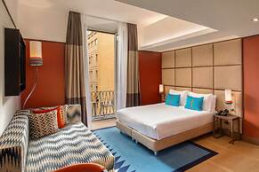 The Independent Hotel