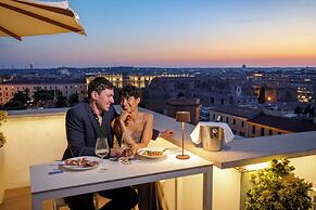 The Independent Hotel