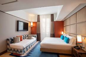 The Independent Hotel