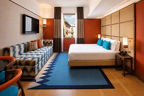 The Independent Hotel