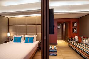 The Independent Hotel