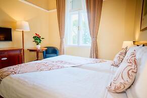 BRISTOL Hotel Opatija