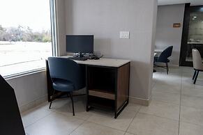 La Quinta Inn & Suites by Wyndham Dallas Mesquite