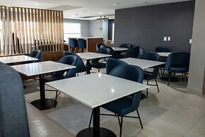 La Quinta Inn & Suites by Wyndham Dallas Mesquite