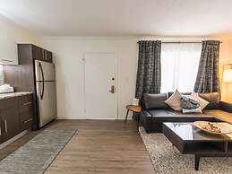 Hibiscus Suites - Gateway to Siesta Key