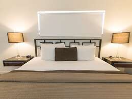 Hibiscus Suites - Gateway to Siesta Key