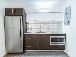 Hibiscus Suites - Gateway to Siesta Key