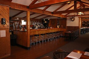 Yellowstone Valley Inn