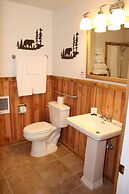 Yellowstone Valley Inn