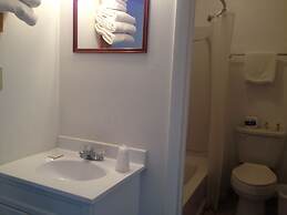 Yellowstone Valley Inn