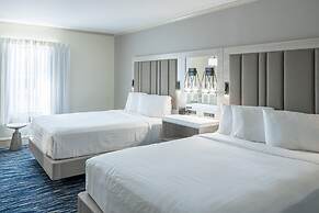 Inn on the Square, an Ascend Collection Hotel