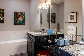 Inn on the Square, an Ascend Collection Hotel