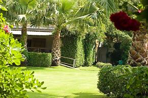 Marina Club Hotel
