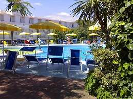 Marina Club Hotel