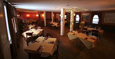 Smugglers Notch Inn