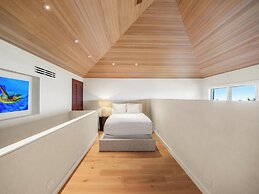 Puunoa  - CoralTree Residence Collection