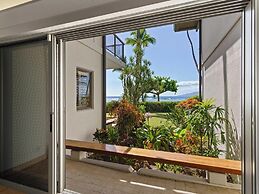 Puunoa  - CoralTree Residence Collection