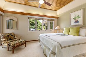Puunoa  - CoralTree Residence Collection