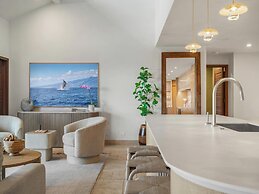 Puunoa  - CoralTree Residence Collection