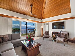 Puunoa  - CoralTree Residence Collection
